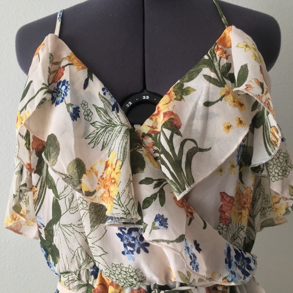 June & Hudson Boho Cold Shoulder Midi Dress - Picture 4 of 16